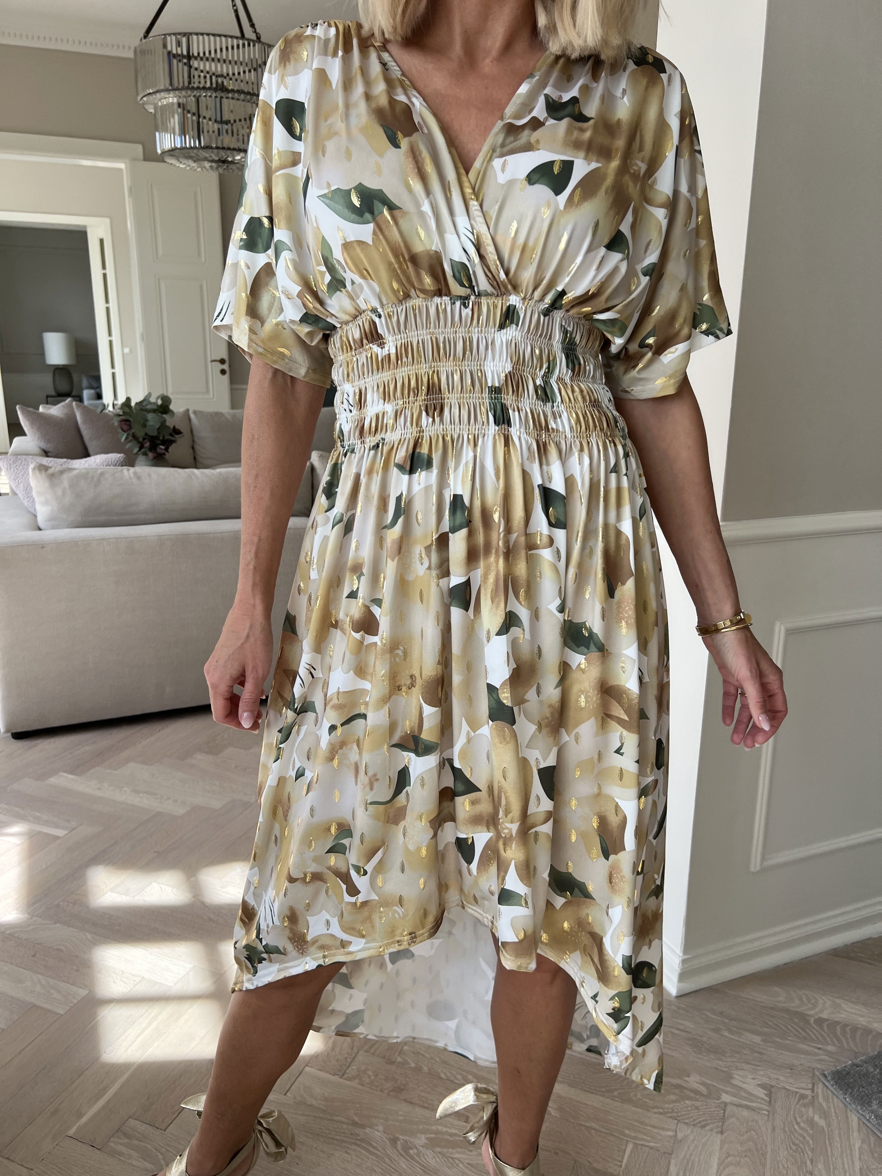 Pams Sweet Flower High-low - Elastisk klänning med blomstermönster